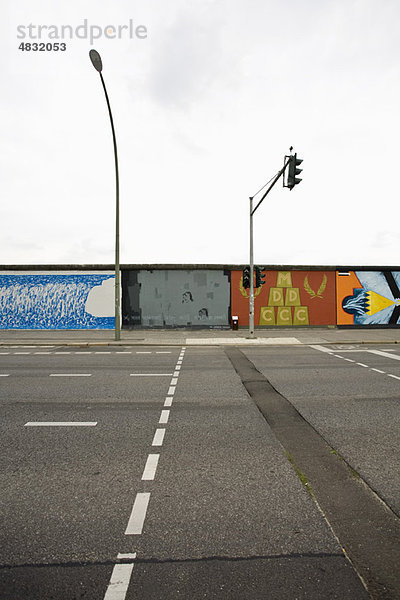 Deutschland  Berlin  Berliner Mauer  East Side Gallery