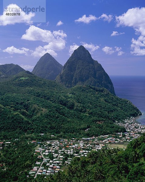 Caribbean  Holiday  Landmark  Lucia  Berge  Paar  Spitzen  Pitons  Tourismus  Reisen  Ferienhäuser