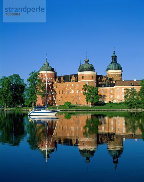 Schloss Gripsholm  Holiday  Landmark  Mariefred  Reflexion  Skandinavien  Schweden  Europa  Tourismus  Reisen  Urlaub