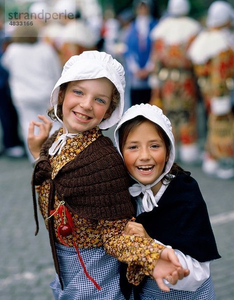 Belgische  Belgien  Europa  Motorhauben  Kostüm  Europa  Europäische  Mädchen  Holiday  Landmark  Außenaufnahme  Menschen  Tourismus  traditionelle