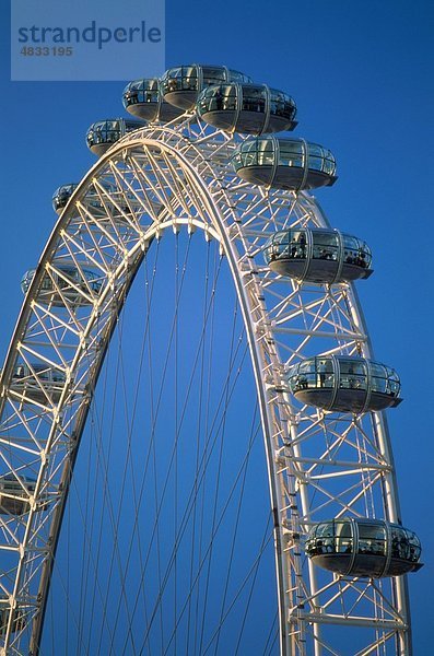 Amusement  Vergnügungspark  England  Deutschland  Großbritannien  Europa  Riesenrad  Holiday  Landmark  London  London Eye