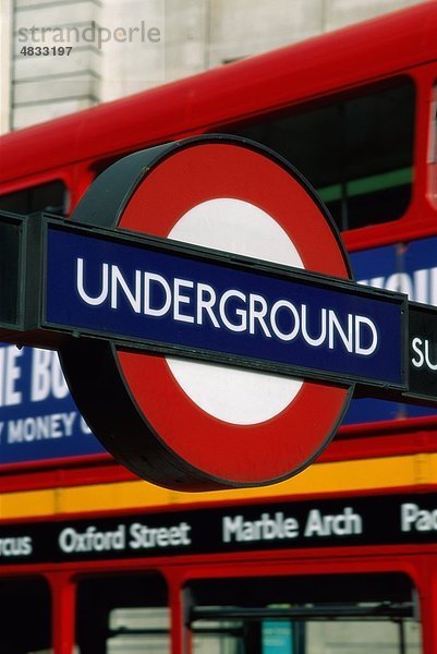 England  Deutschland  Großbritannien  Europa  Urlaub  Landmark  London  Schilder  U-Bahn  Tourismus  Zug  Reisen  Underground  Va