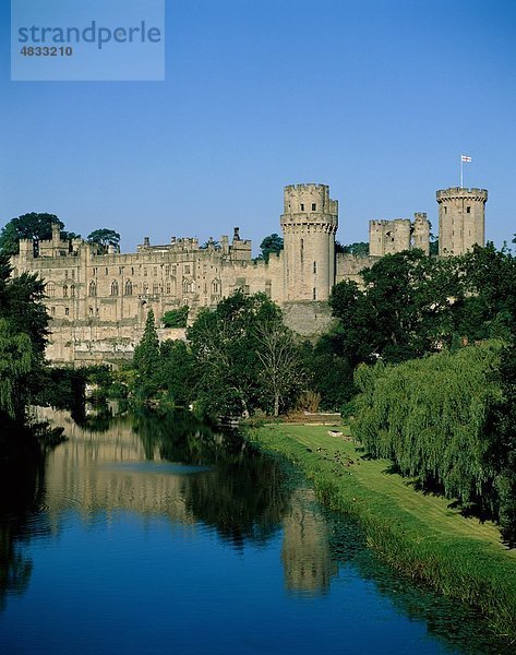 Architektur  Burg  England  Deutschland  Großbritannien  Europa  Urlaub  Landmark  Tourismus  Reisen  Urlaub  Warwick  Krieg