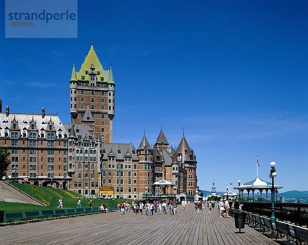 Architektur  Boardwalk  Kanada  Nordamerika  Dufferin  Urlaub  Landmark  Quebec  Quebec City  Terrasse  Tourismus  Touristen  Tr