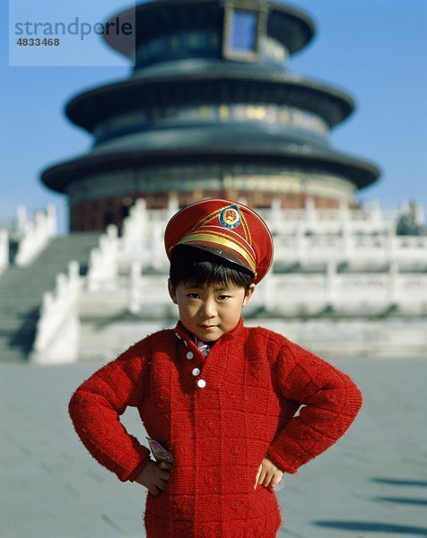 Asia  Asian  Peking  Peking  Boy  China  Chinesisch  Hut  Urlaub  Landmark  stur  im Freien  Menschen  hartnäckig  Tempel  Tempel