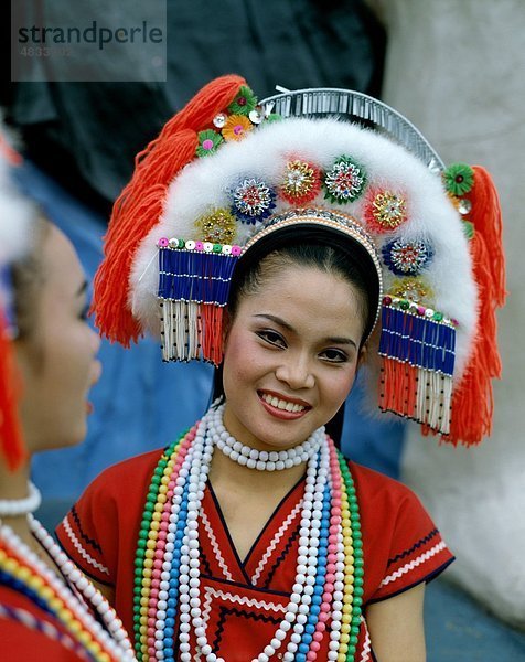 Ami  Asia  Asian  Kostüm  Kopfschmuck  Holiday  Landmark  Außenaufnahme  Menschen  Taiwan  Taroko  Taroko Gorge  Tourismus  Reisen  Stamm