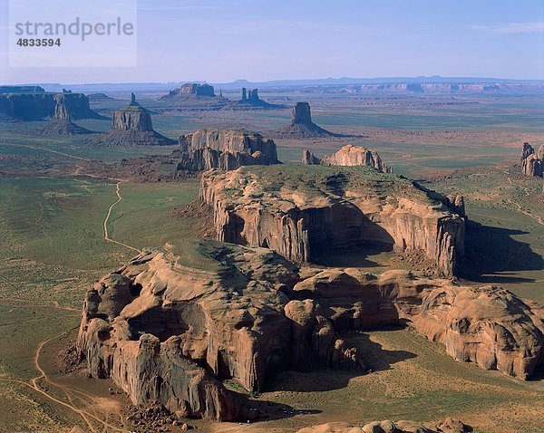 Amerika  Arid  Arizona  öde  Buttes  Wüste  trocken  Urlaub  Horizont  Landmark  Mesas  Denkmal-Senke  Felsen  Tourismus  Reisen