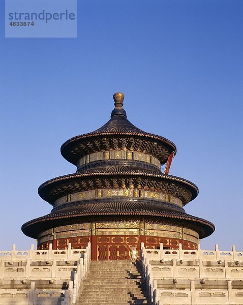 Asien  Peking  Peking  China  Dynastie  Erbe  Urlaub  Landmark  Ming  Tempel des Himmels  Tourismus  Reisen  Unesco  Urlaub  W