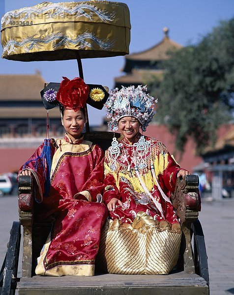 Asien  Peking  Peking  China  Kostüm  Dynastie  Holiday  Landmark  Ming  Modell  veröffentlicht  Tourismus  Reisen  Urlaub  Frauen