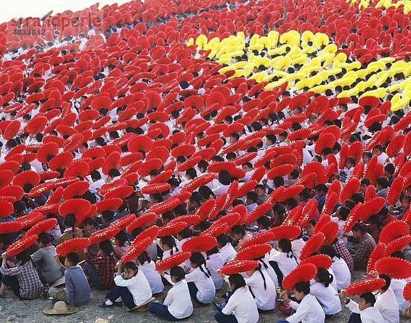 Und  Asien  Peking  Peking  Kinder  China  Chinesisches Neujahr  Fans  Gruppe  hält  Urlaub  Landmark  Parade  rot  Schule  Tou