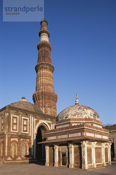 Delhi  Erbe  Urlaub  Indien  Asien  Landmark  Minar  Minarett  Moschee  Qutb  Tourismus  Turm  Reisen  Unesco  Uttar Pradesh  Va