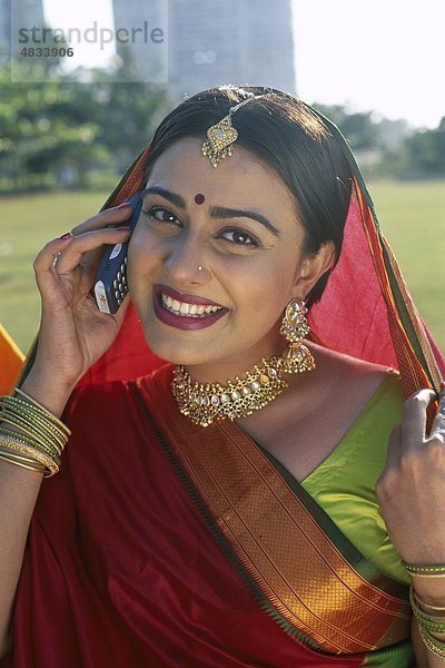 Bombay  Urlaub  Indien  Asien  Landmark  Maharastra  Handy  Modell  Mumbai  Released  Sari  reden  Tourismus  traditionelle c