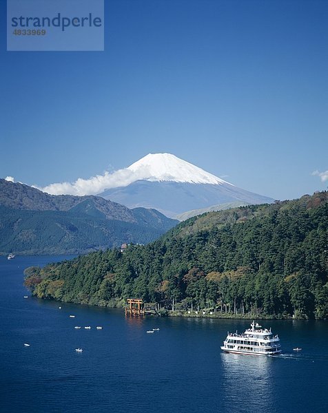Asien  Hakone  Urlaub  Honshu  Japan  Lake Ashi  Landmark  Mount Fuji  Tourismus  Reisen  Urlaub