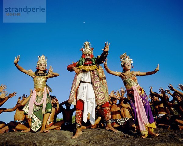 Bali  Asien  Tanz  Erlass  Holiday  Indonesien  Kecak Tanz  Landmark  Ramayana  Geschichte  Tourismus  traditionellen  Reisen  Urlaub