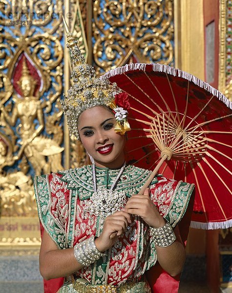 Asien  Bangkok  Kostüm  tanzen  Mädchen  Urlaub  Landmark  Modell  Freigabe  Thailand  Tourismus  traditionelle  Reisen  Ferienhäuser