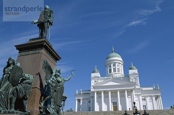 Kathedrale  Finnland  Europa  Helsinki  Urlaub  Landmark  Senat Square  Tourismus  Reisen  Urlaub