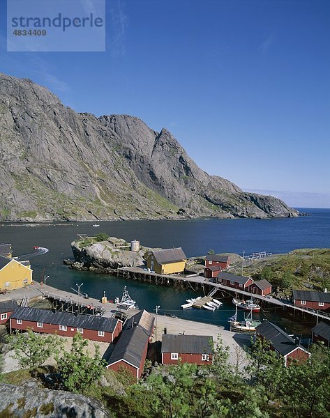 Kabinen  Fisherman´s  Urlaub  Inseln  Landmark  Lofoten  Norwegen  Europa  Nusfjord  Rorbuer  Tourismus  Stadt  Reisen  Urlaub  Vie