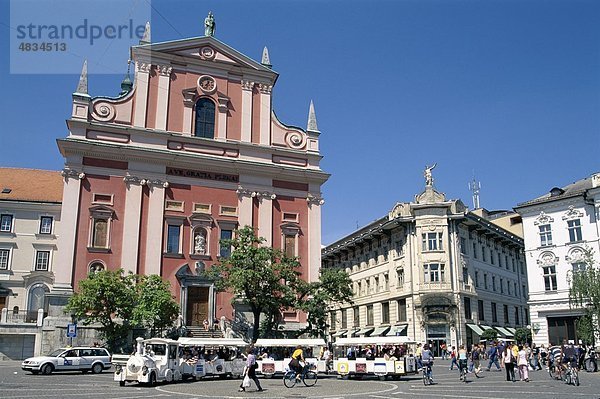 Urlaub  Landmark  Ljubljana  Preseren  Slowenien  Europa  Square  Tourismus  Reisen  Urlaub