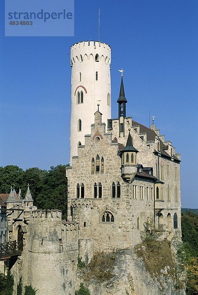 Baden Württemberg  Burg  Deutschland  Europa  Urlaub  Landmark  Lichtenstein  Lichtenstein Schloss  Tourismus  Reisen  Ferienhäuser