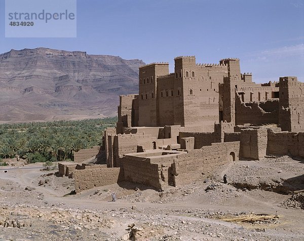 Draa  Holiday  Kasbah  Landmark  Marokko  Afrika  Timiderte  Tourismus  Reisen  Urlaub  Tal