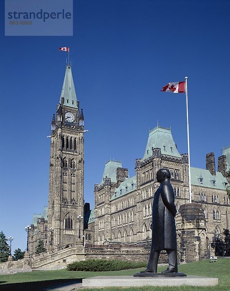 Gebäude  Kanada  Nordamerika  Kanada  Urlaub  Landmark  Ontario  Ottawa  Parlament  Tourismus  Reisen  Urlaub