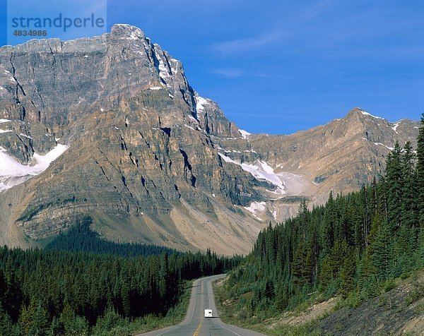 Alberta  Kanada  Nordamerika  Drive  Highway  Urlaub  Icefields  Icefields Parkway  Landmark  Berge  Parkway  Road  Rocki