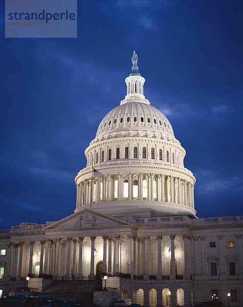 Amerika  Aufbau  Kapital  Capitol  Capitol Hill  Urlaub  Landmark  Nacht  Region  Tourismus  Reisen  USA  USA  Vacati