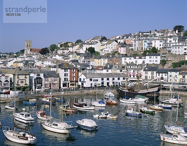 Brixham  Devon  England  Deutschland  Großbritannien  Hafen  Urlaub  Landmark  Tourismus  Reisen  Ferienhäuser  Ansicht