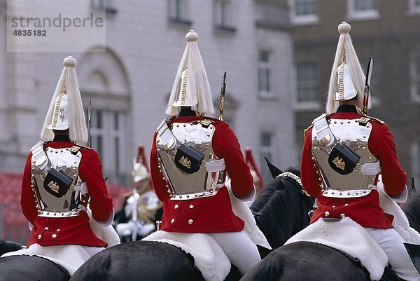 England  Deutschland  Großbritannien  Urlaub  Pferd schützt  Landmark  London  Tourismus  Reisen  Urlaub