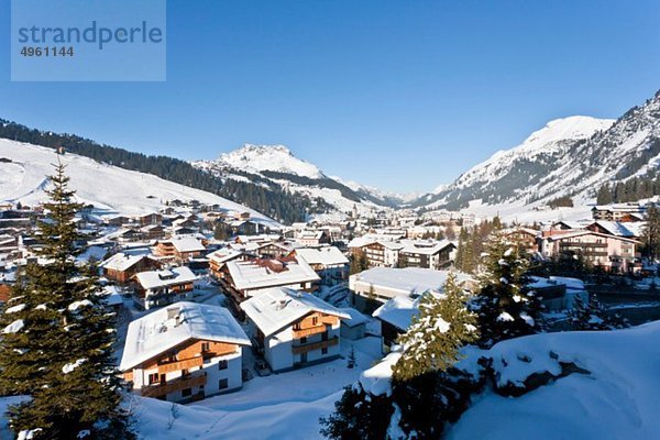 Österreich  Vorarlberg  Blick auf lech am arlberg