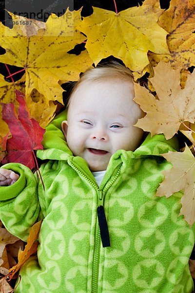 Ein lächelnd Babymädchen  Schweden.