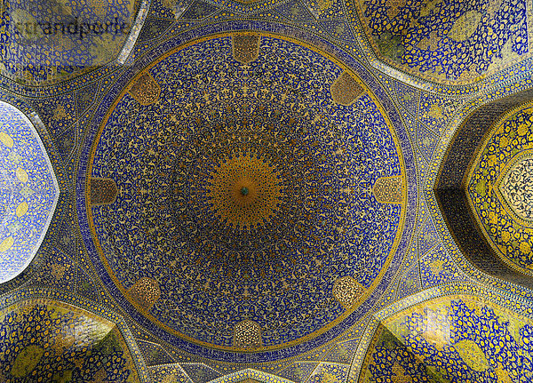 Iran  Isfahan  Shah-Moschee  Decke  UNESCO Weltkulturerbe-Liste