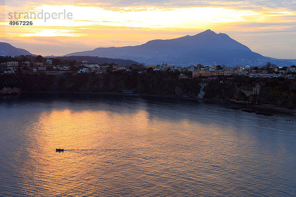 Sonnenuntergang Insel Kampanien Ischia Italien