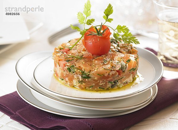 Lachs-Tartar