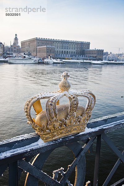 Königskrone auf Skeppsholmen Brücke