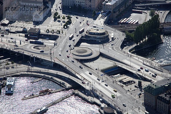 Luftbild von Stadtverkehr