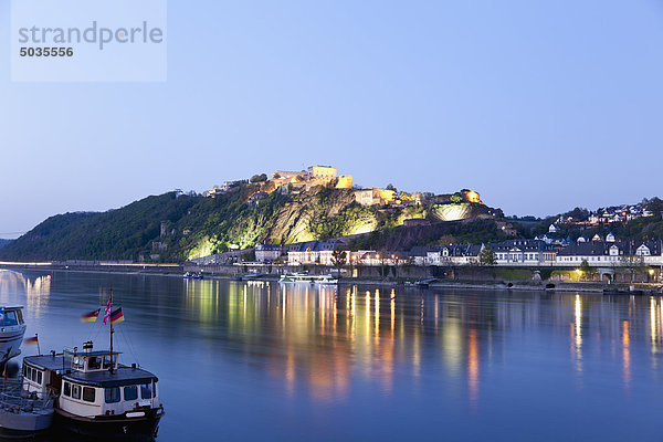 Koblenz  Blick auf die Festung Ehrenbreitstein im Abendlicht mit Blick auf den Rhein