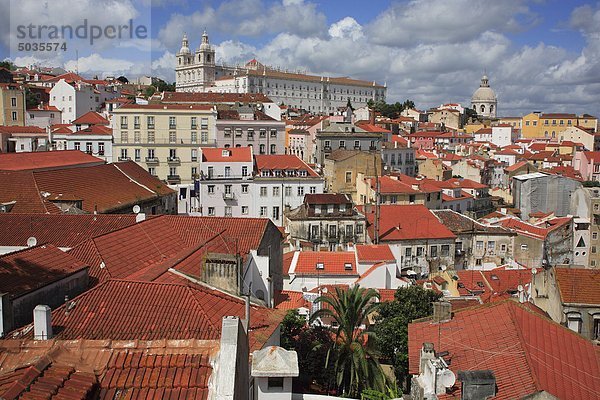 Portugal  Lissabon  Blick über die Altstadt zum Kloster von sao vicente de fora