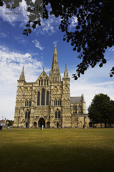 Aussenansicht der Kathedrale von Salisbury  Salisbury  England