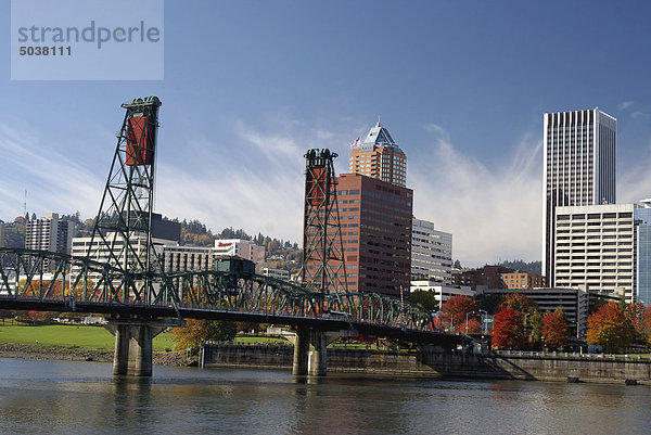Hawthorne Brücke  Portland  Oregon  USA