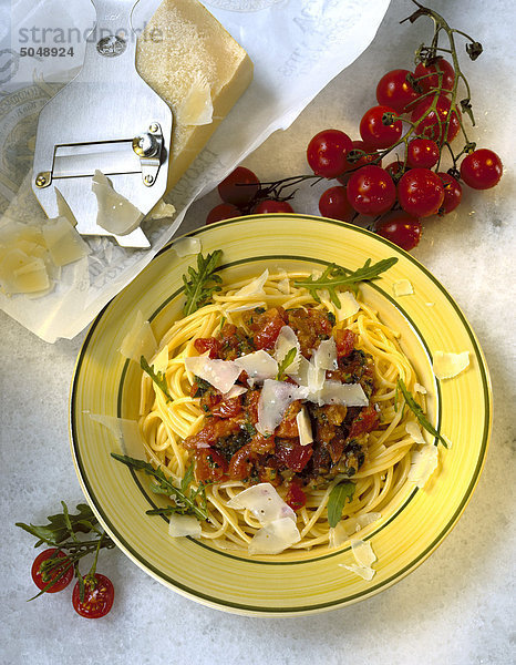 Spaghette mit Tomatensoße