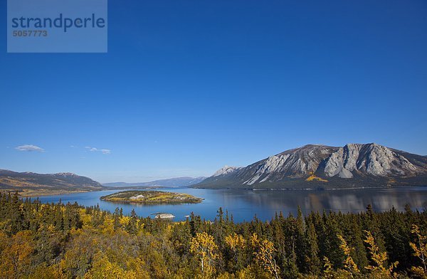 Bove Insel liegt in Tagish Lake entlang den Campbell Highway  Yukon  Kanada.