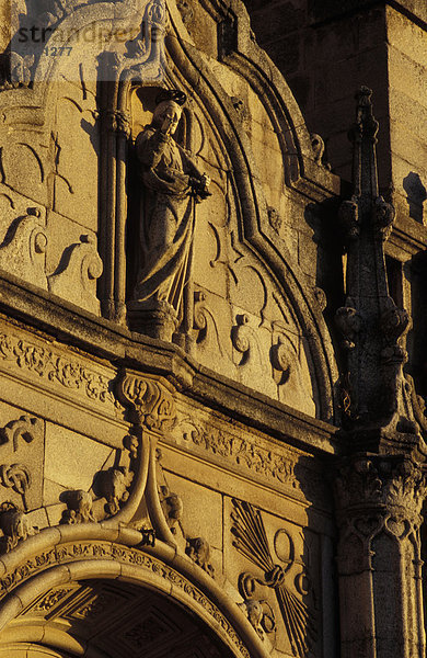 Skulptur auf Kathedralen Juan Los Reyes Spanien  Kastilien-La Mancha  Toledo.