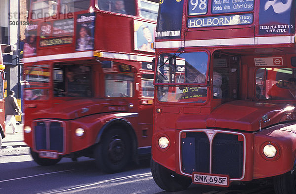 UK  England  London  roten Busse
