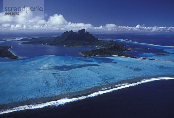 Polynesien  Französisch-Polynesien  Insel Bora Bora Luftbild