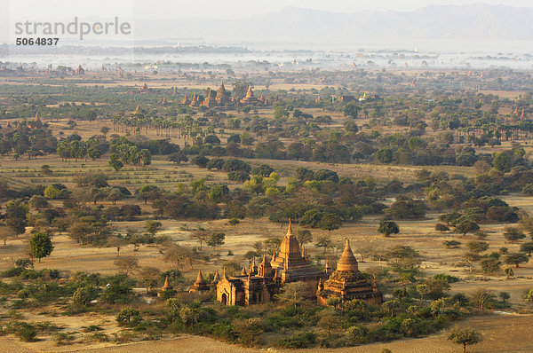 Burma  Bagan. Tal der Tempel.