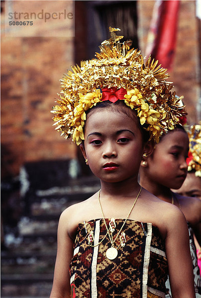 Bali Aga Mädchen  Tenganan  Bali  Indonesien.