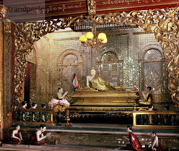 Myanmar  Mandalay  Buddha-statue