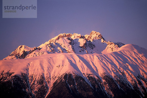 Lombardei  Valtellina  Orobie Regionalpark. Berge des Disgrazia Gruppe bei Sonnenuntergang