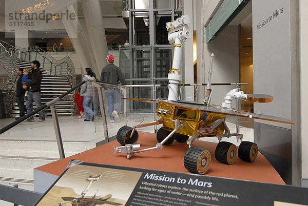 Mars-Rover-Drohne an American Natural History Museum  Space-Abschnitt  New York  USA